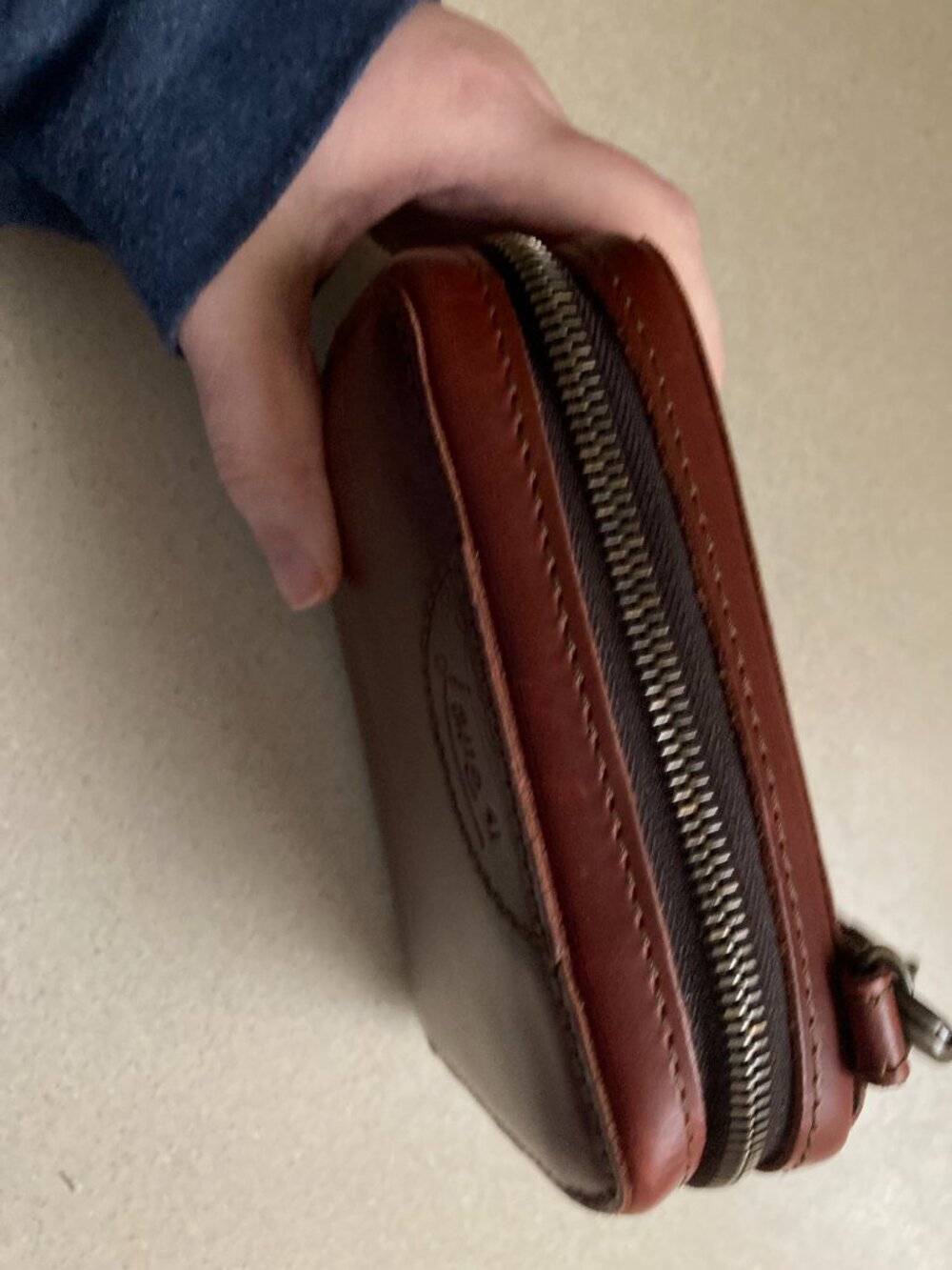 Love 41 Love41 Saddleback Leather Small Accordion Wristlet Wallet CHESTNUT - Picture 4 of 8